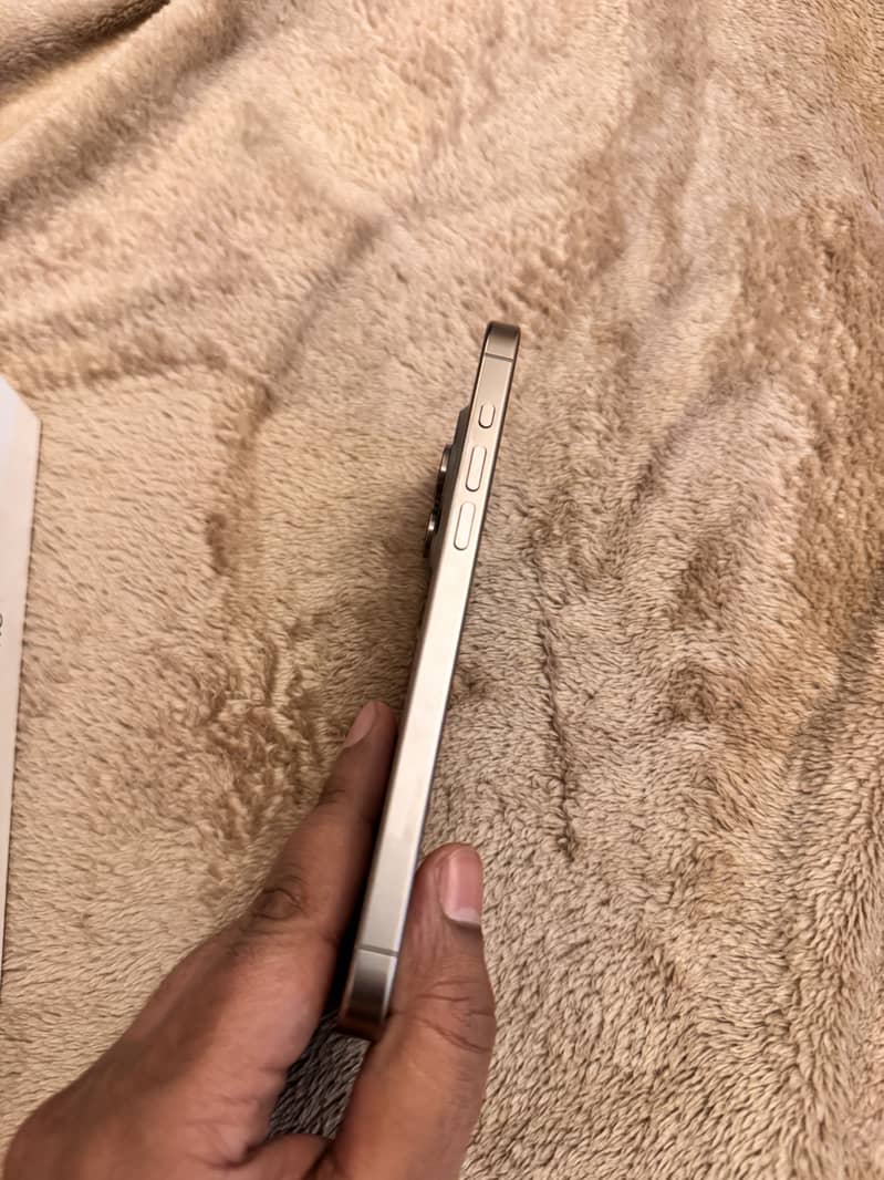 IPHONE 15 PRO MAX 512GB

                                                            alt=