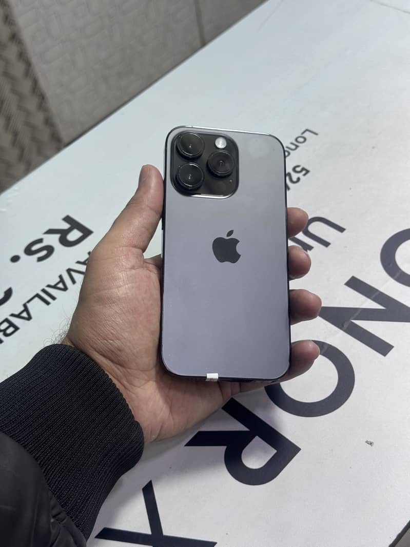 Iphone 14 pro PTA 256 GB

                                                            alt=