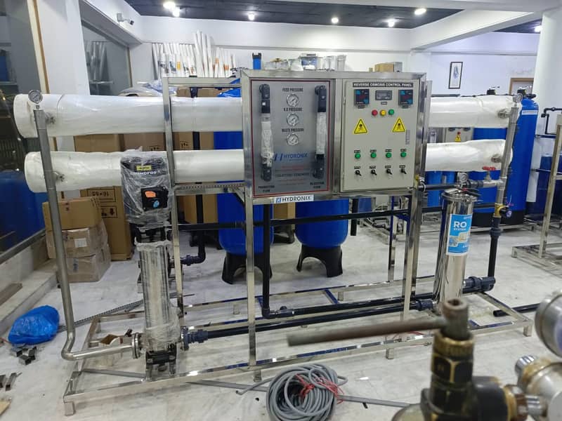 Ro plant , Filteration , Mineral Water Plant , Ro plant for Sale

                                                            alt=