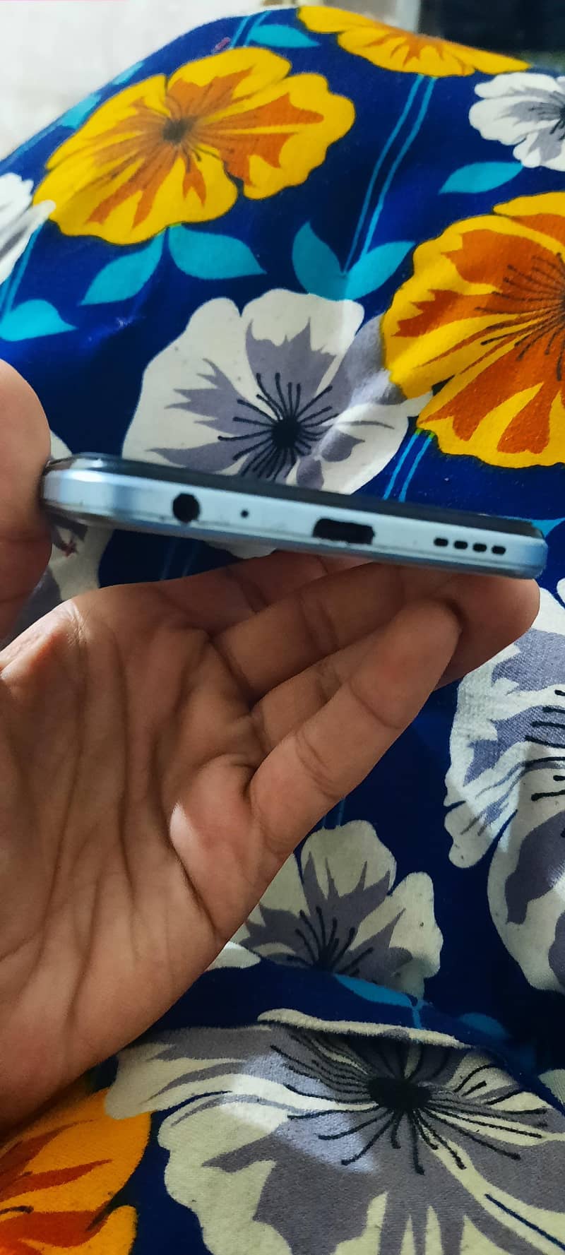 Vivo y21

                                                            alt=