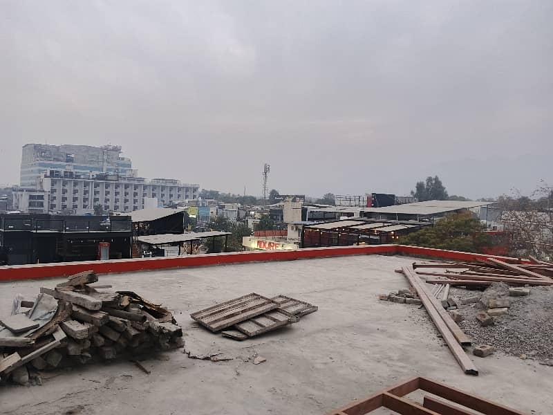 4000 SQ. Ft Rooftop Space Available For Rent In F-7 Markaz, Islamabad

                                                            alt=