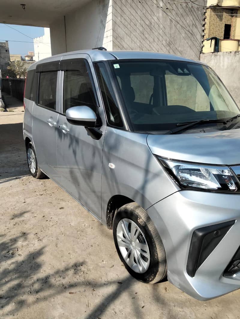 Toyota Roomy XS 2021