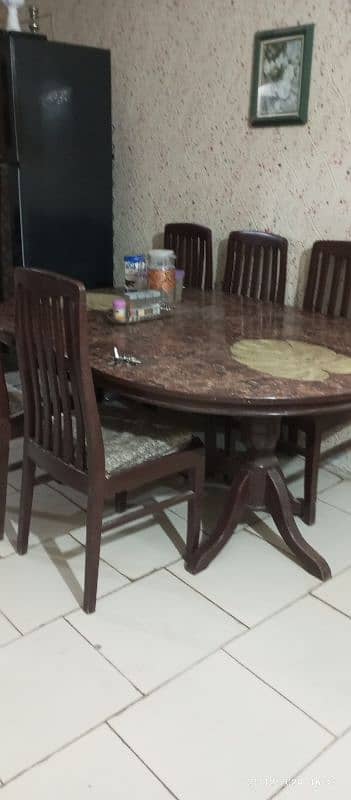 6 cheairs

                                                            alt=