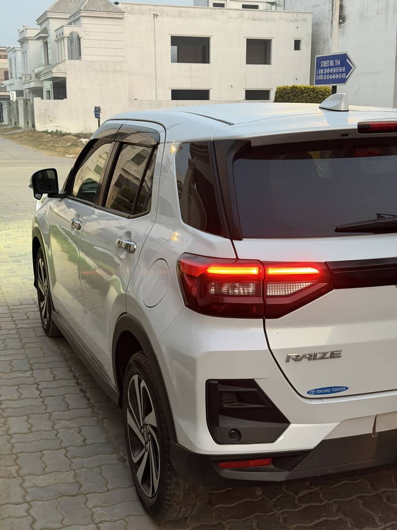 Toyota Raize Z || 2020 || 2025

                                                            alt=