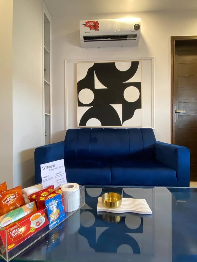1 BHK Apartment | Self Check-In | Bahria Town Lahore

                                                            alt=