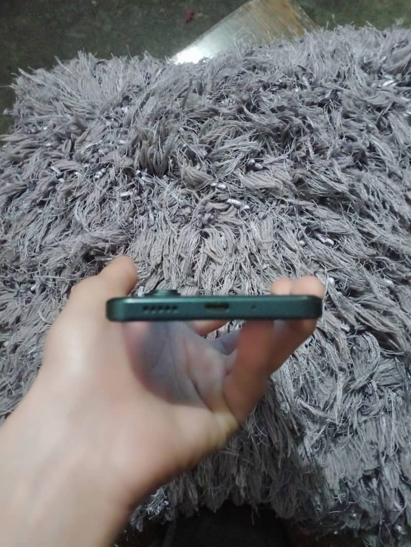 Vivo y21d mobile

                                                            alt=