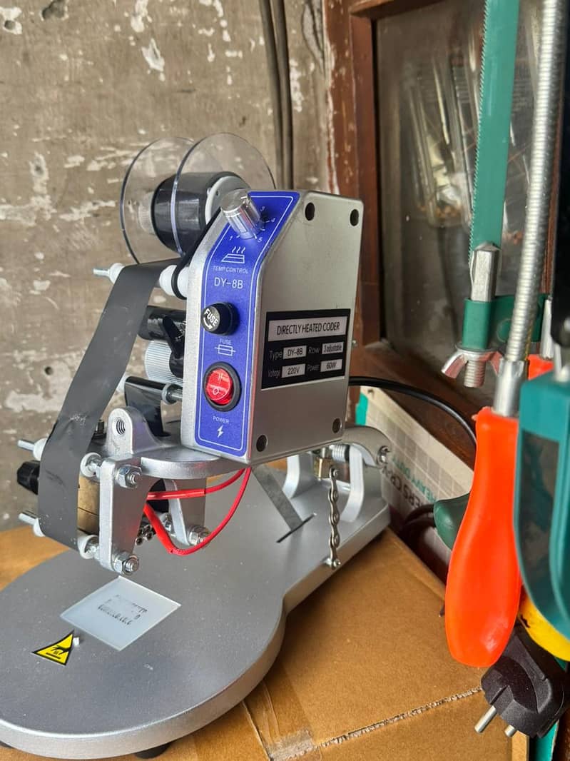 DY8B Manual Hot Stamp Ribbon Coding Machine Expiry Date & Batch Number

                                                            alt=