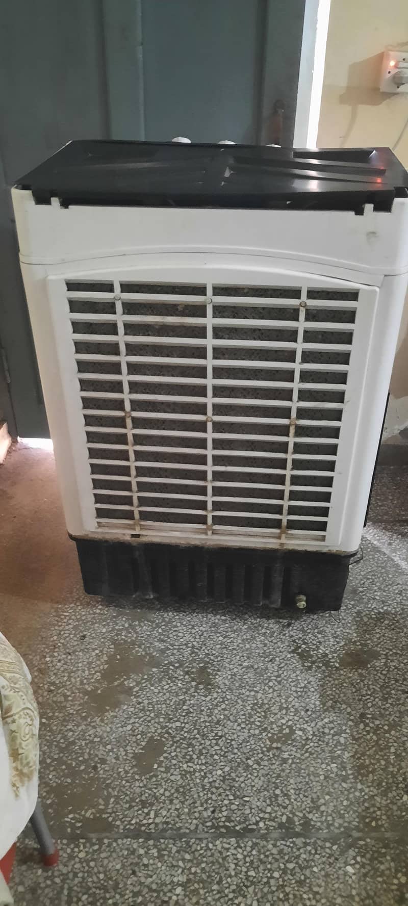 room cooler

                                                            alt=