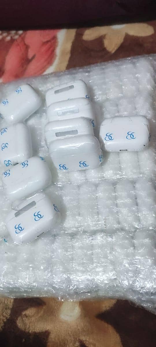 Apple airpods pro 2

                                                            alt=