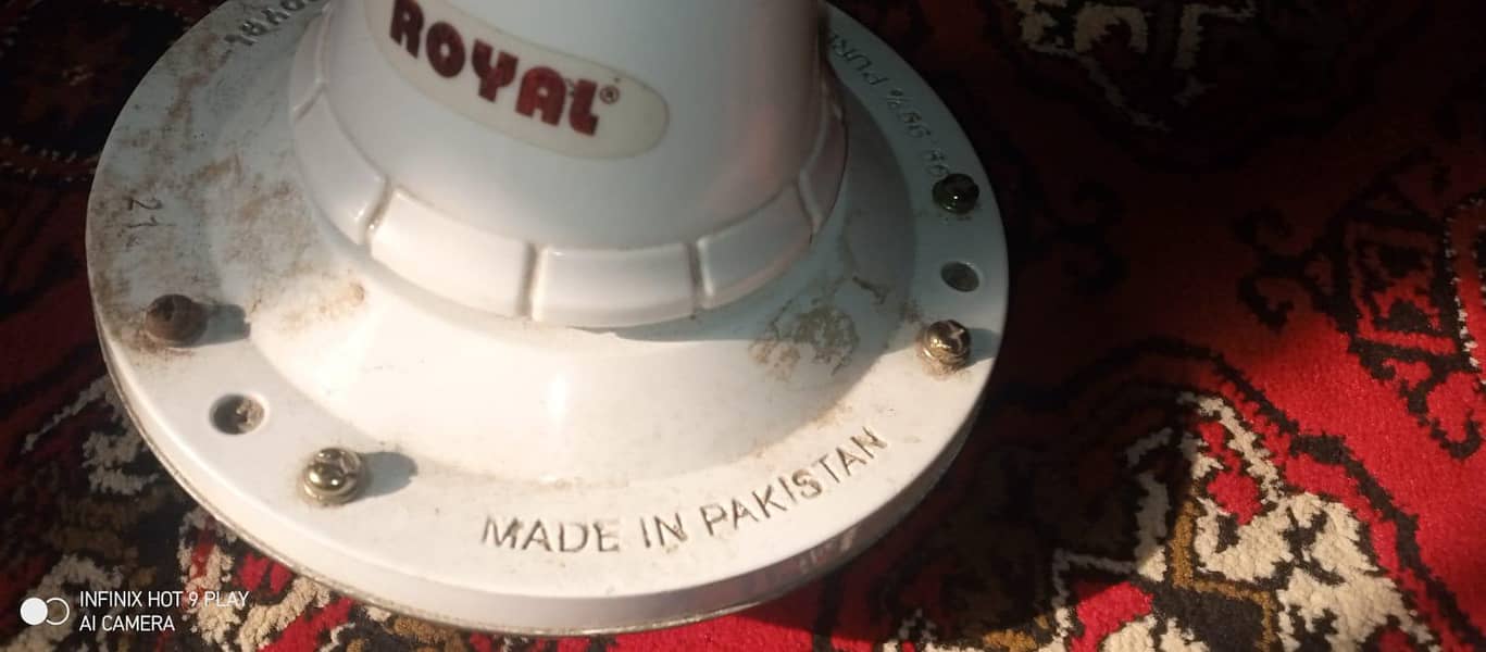 6 fan for sale condition 10\9

                                                            alt=