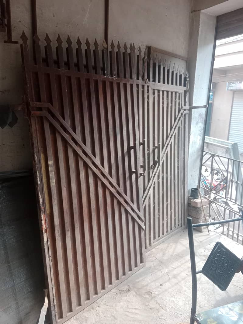 3 adad Main gate. 03345371204

                                                            alt=