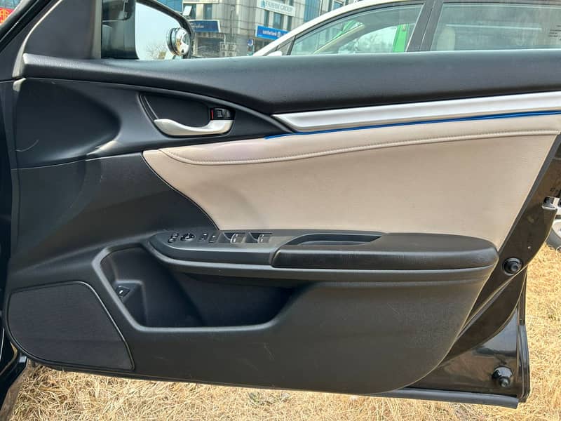 Honda Civic 1.8 UG    -321-3107217

                                                            alt=