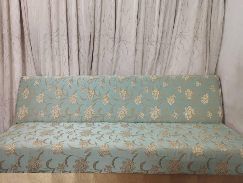 sofa cum bad

                                                            alt=