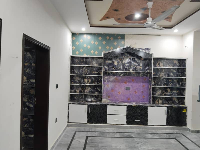 Ghouri town pH 7 Duble Story House For Rent water electrity Available

                                                            alt=