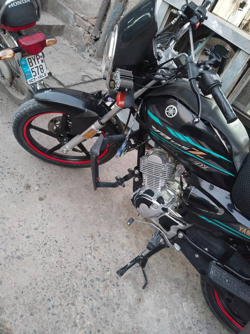 YAMAHA YB 125Z-DX | Model 2024 | Bike 13000 KMs  | Call 0310 - 4295228

                                                            alt=