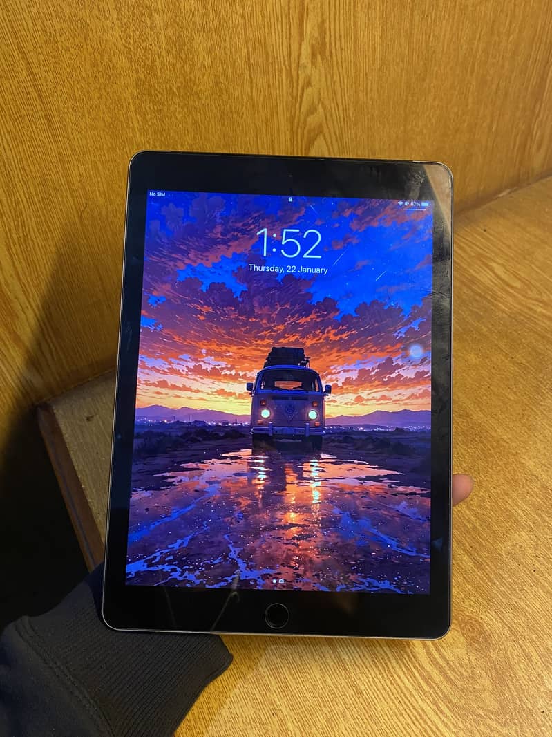 iPad Air 2 64 GB wife/Sim duel 03098080971

                                                            alt=