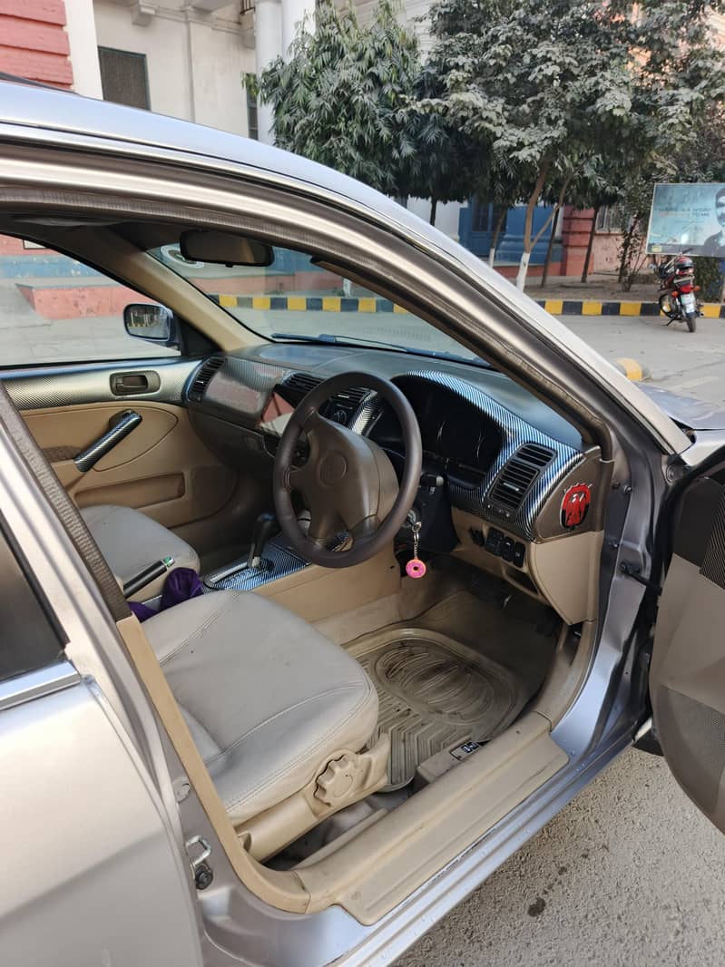 Honda Civic vti prismatic|Eagle eye|sunroof

                                                            alt=