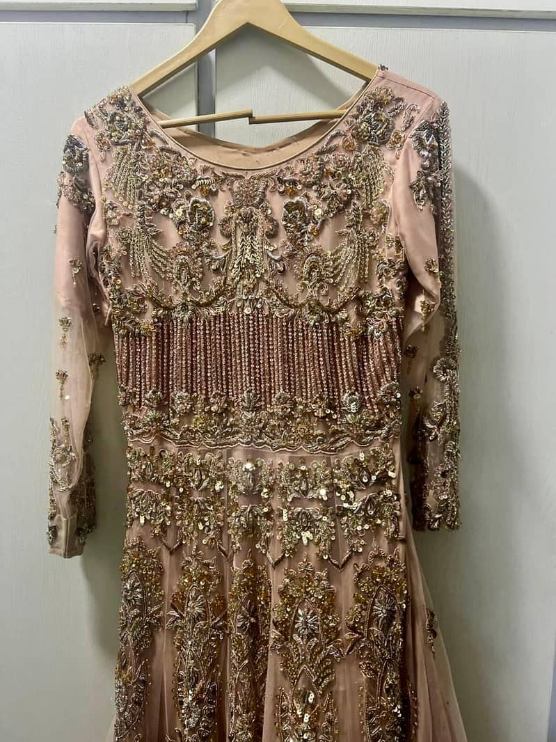 Luxury Bridal Maxi Dress – Heavy Embroidery | Elegant Peach Color

                                                            alt=