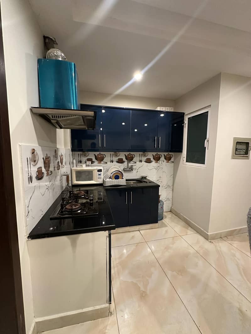 1 BED LUXURY APARTMENT FOR RENT AT BAHRIA TOWN PRIME LOCATION

                                                            alt=