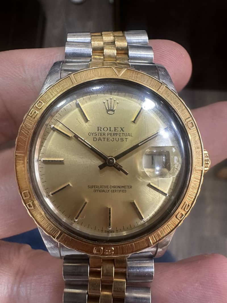 WE BUY ROLEX IWC Cartier Omega Hublot Chopard Breitling Panerai Piaget

                                                            alt=