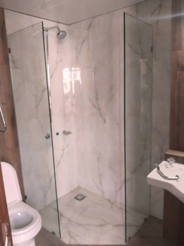 Army Housing Complex 3 bedrooms Flat For Rent Is Available Askari 10 - Sector F Lahore Cantt

                                                            alt=