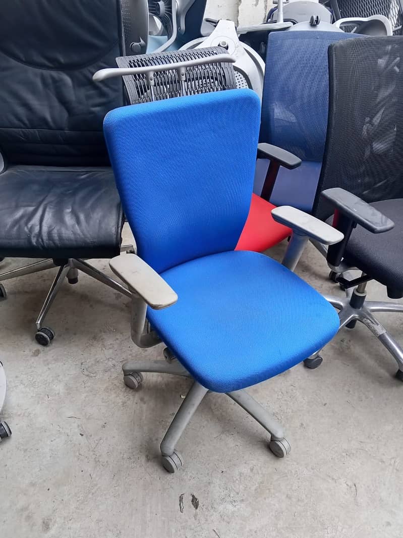 office chairs - revolving chairs

                                                            alt=