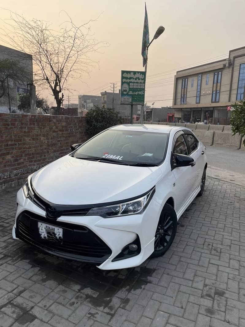 Toyota Corolla Altis 2021

                                                            alt=