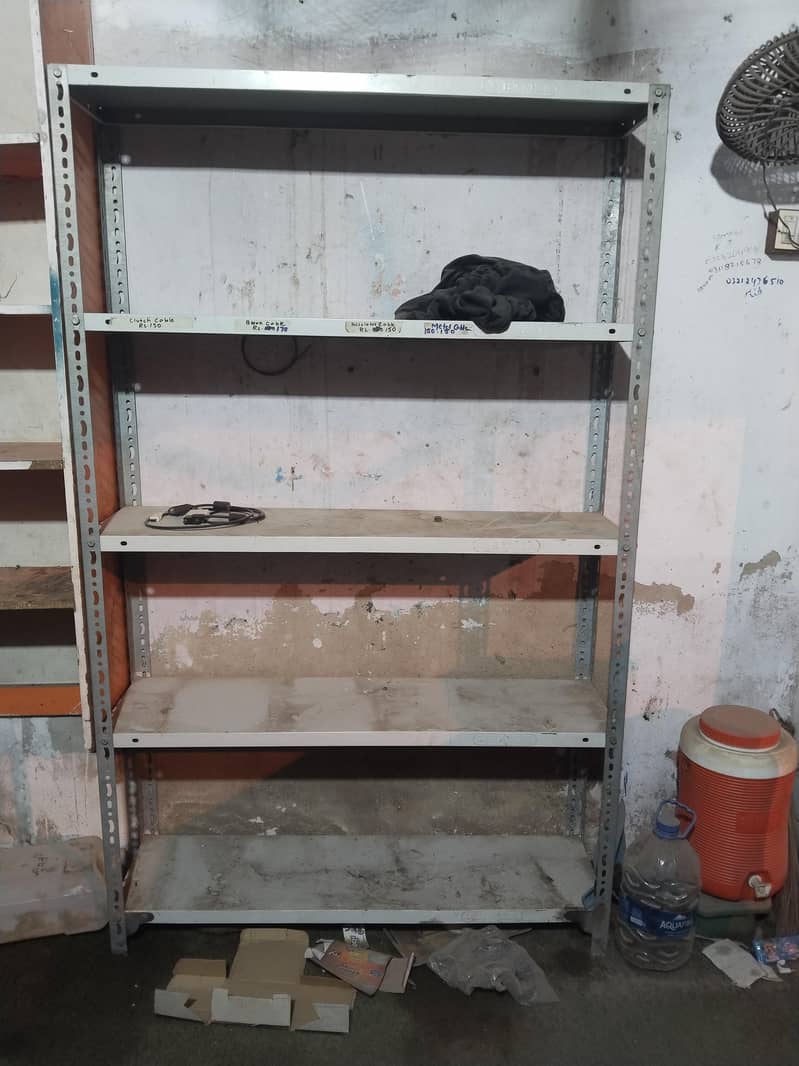 iron rack

                                                            alt=