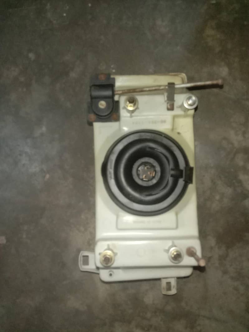 Daihatsu charment

                                                            alt=