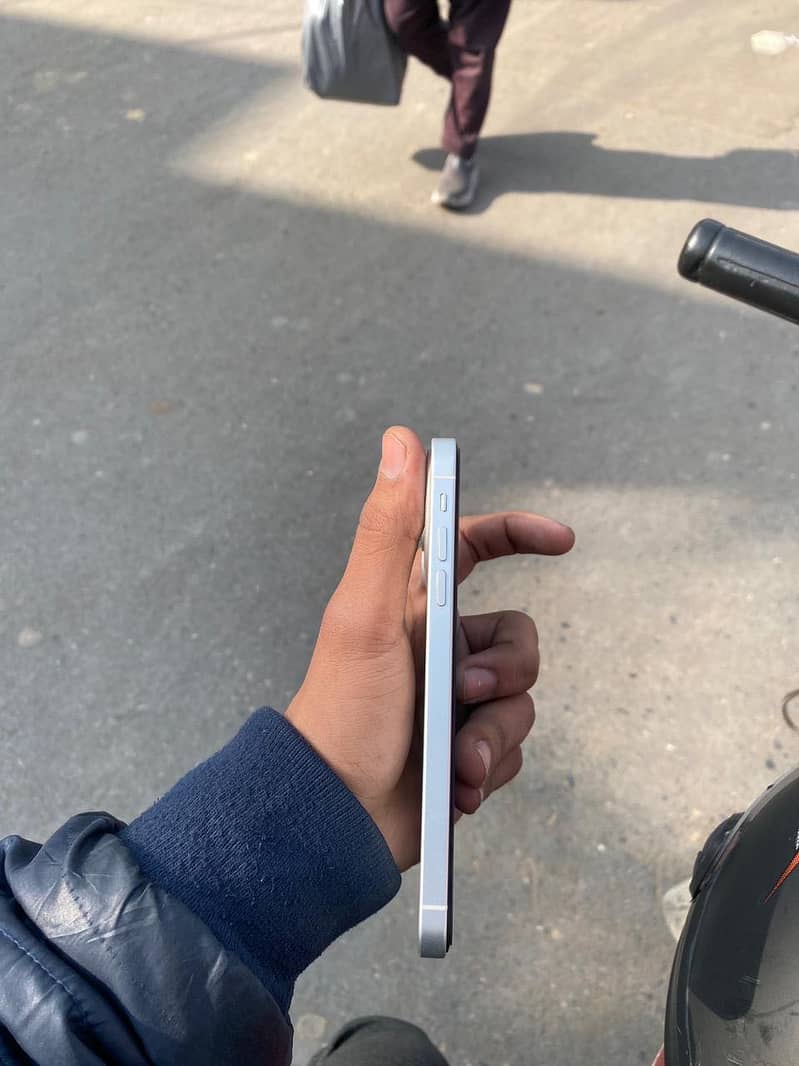 I phone 11 non pta convert 17 pro/03121466097 only Wattap

                                                            alt=