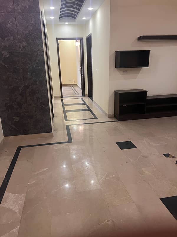 HOUSE FOR SALE SECTOR E 11 2 MADICAL SOCIETY INVESTOR RATE

                                                            alt=