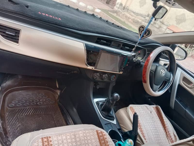 Toyota Corolla GLi 1.3 VVTi 2017

                                                            alt=