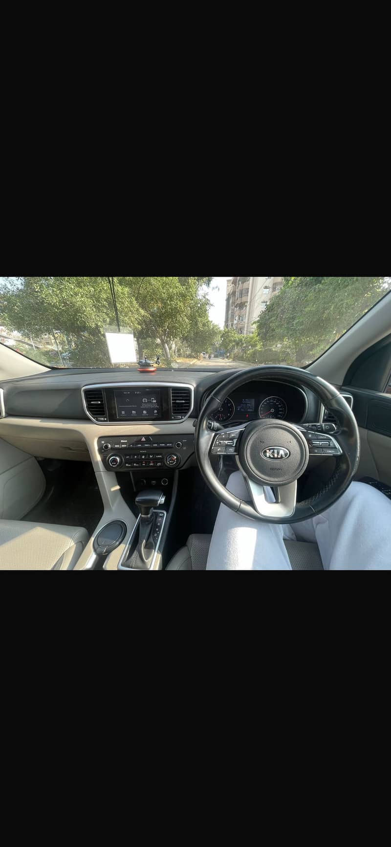 Kia Sportage

                                                            alt=