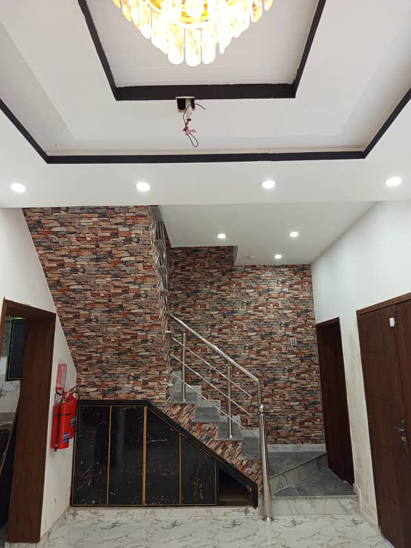 I SELL 5 MARLA BRAND NEW HOUSE IN BAHRIA ORCHARD LAHORE

                                                            alt=