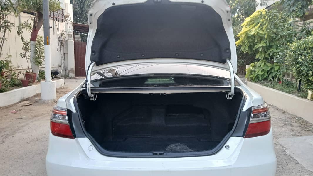 Toyota Camry Hybrid 2012 2015 B/T Civic Sonata Elentra Altis Accord

                                                            alt=