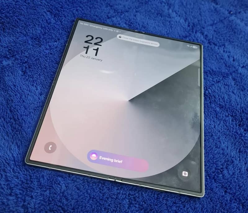 Samsung Z Fold 6

                                                            alt=