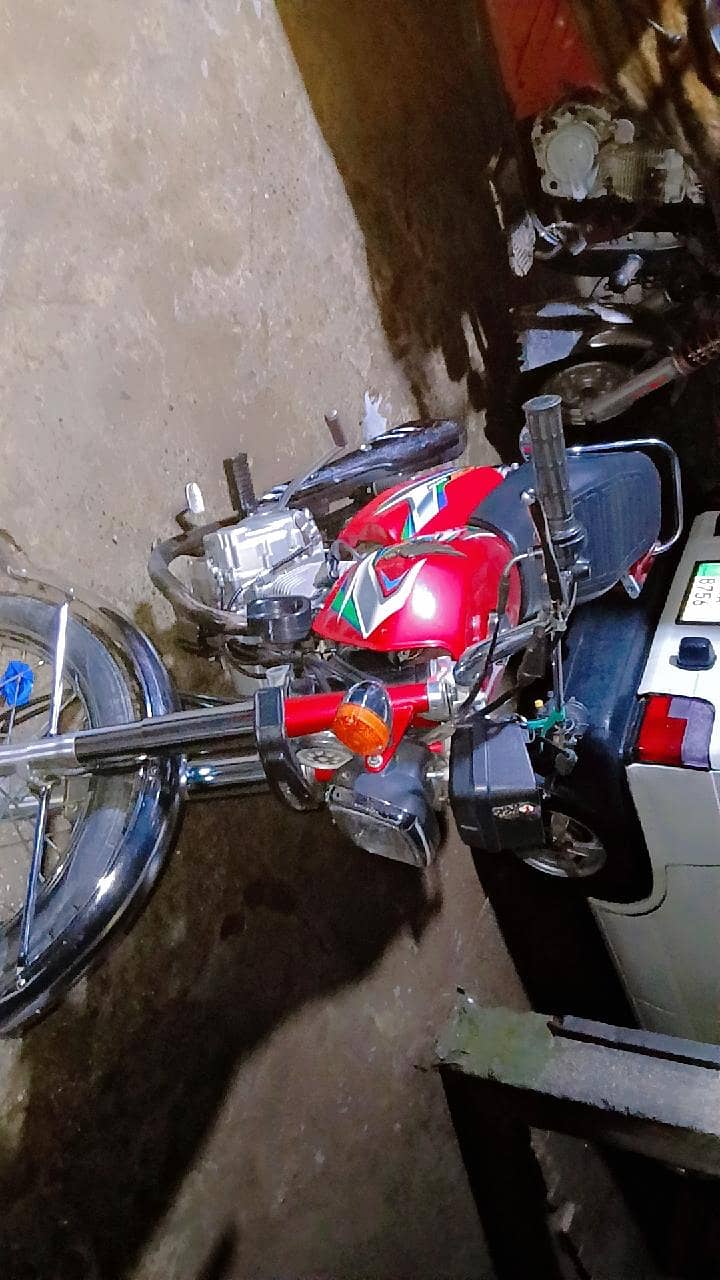 honda125

                                                            alt=