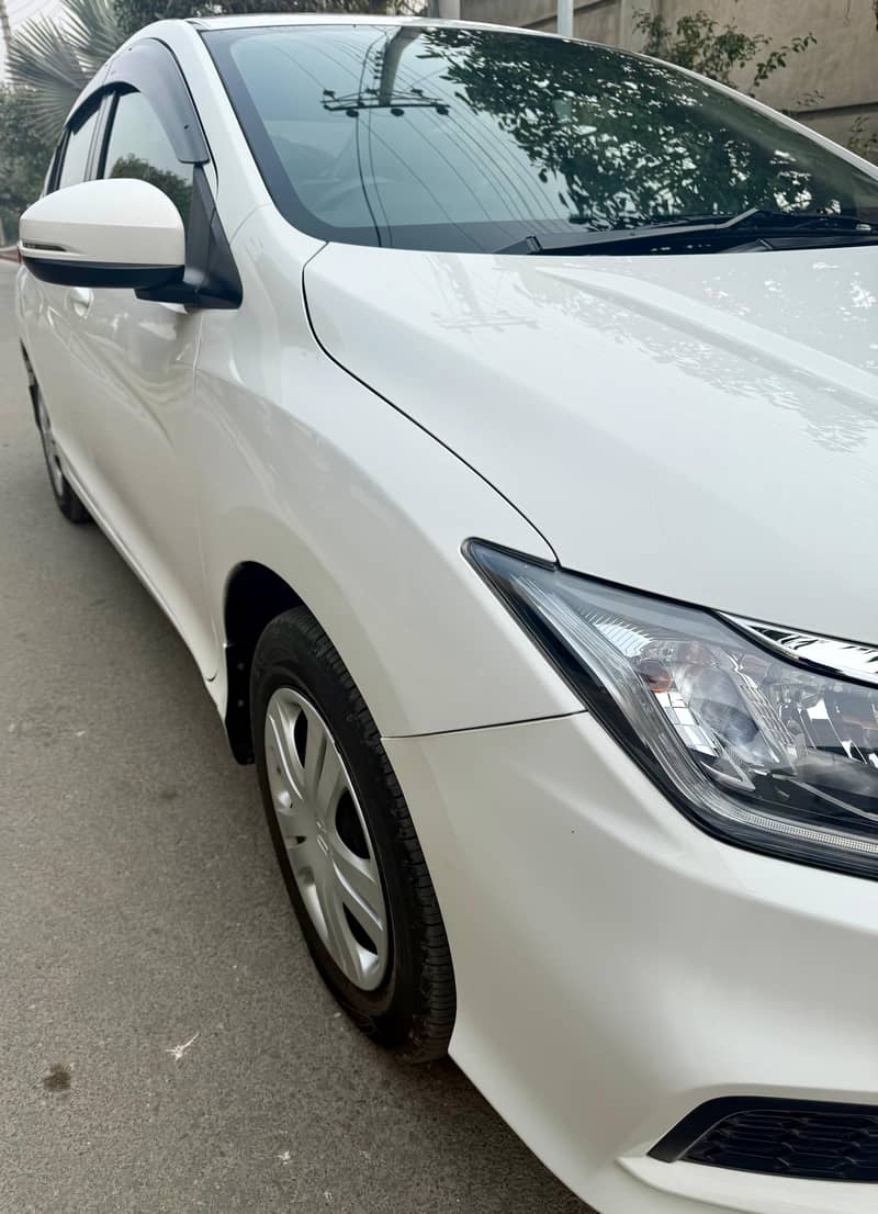 Honda City 1.2 Model 2022

                                                            alt=