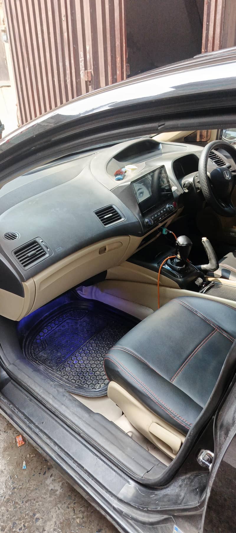 Honda civic reborn 2008 sunroof menwal

                                                            alt=