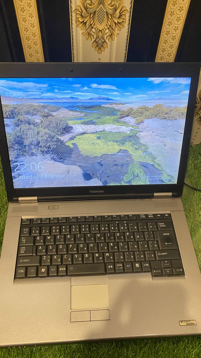 Urgent Sale Toshiba Laptop

                                                            alt=