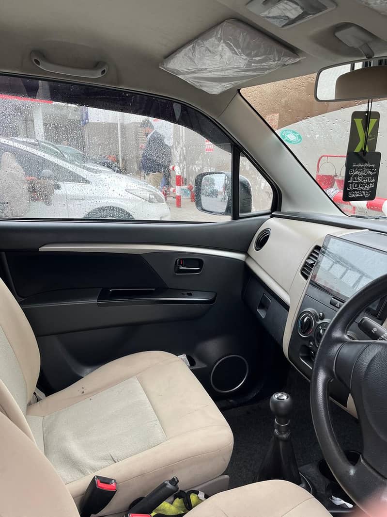 Suzuki Wagon R 2017 Total Geniune

                                                            alt=