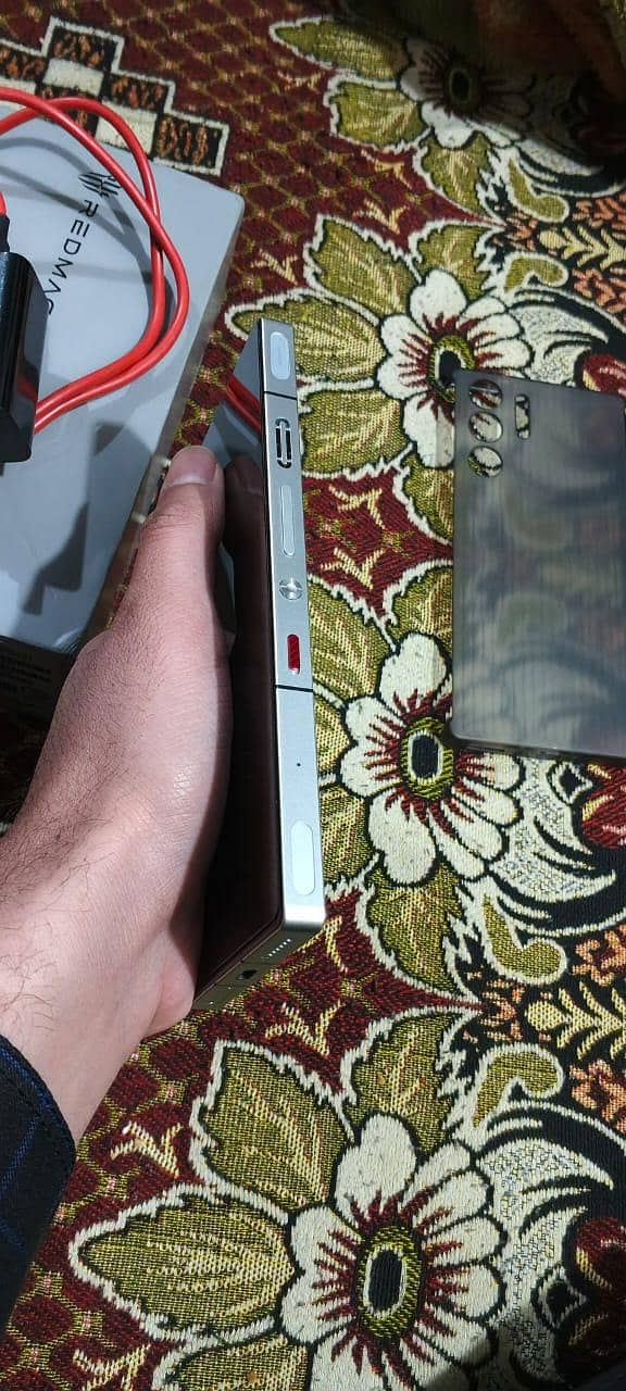 RedMagic 10 Pro

                                                            alt=