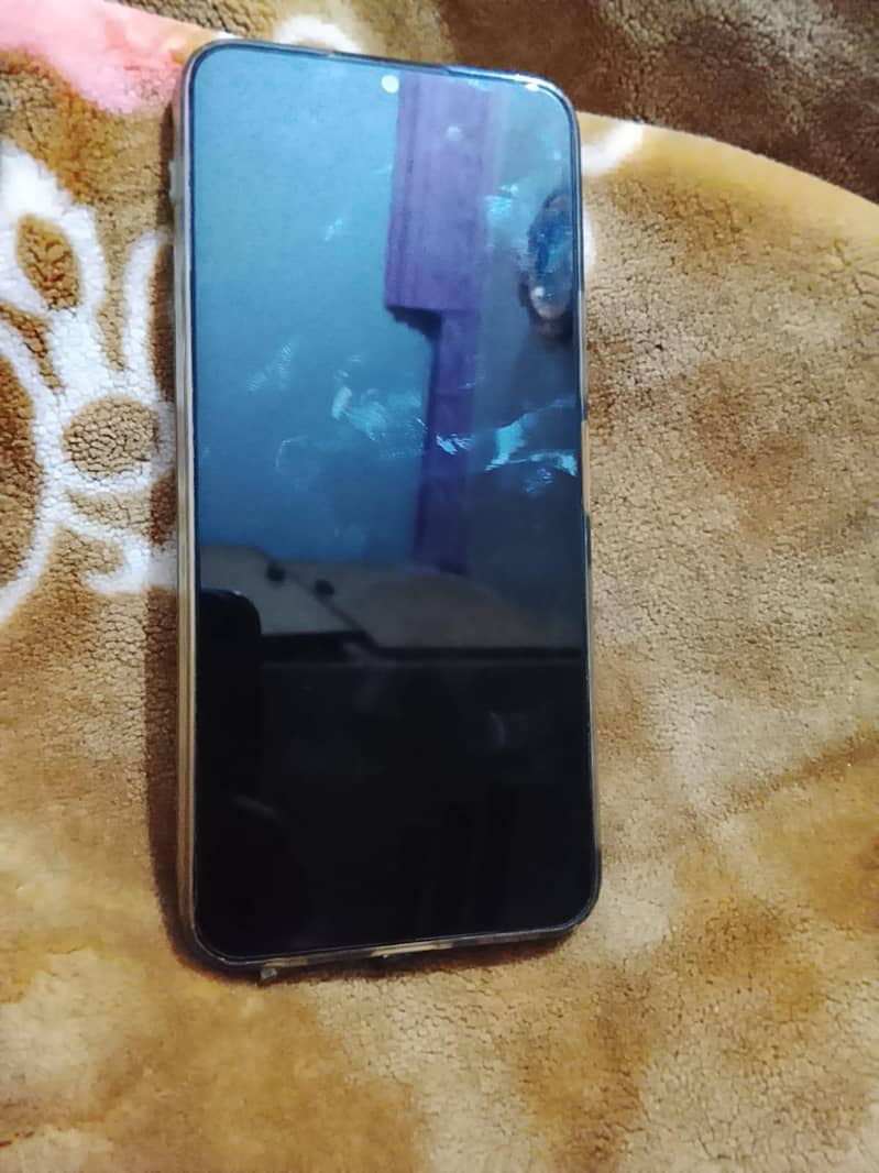 vivo y12 good battery time open not

                                                            alt=