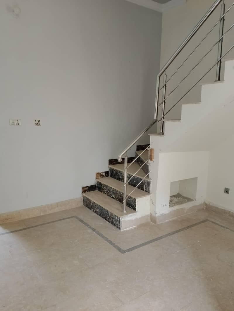 House for sale 4 marla double story new gulgasht khan village road

                                                            alt=