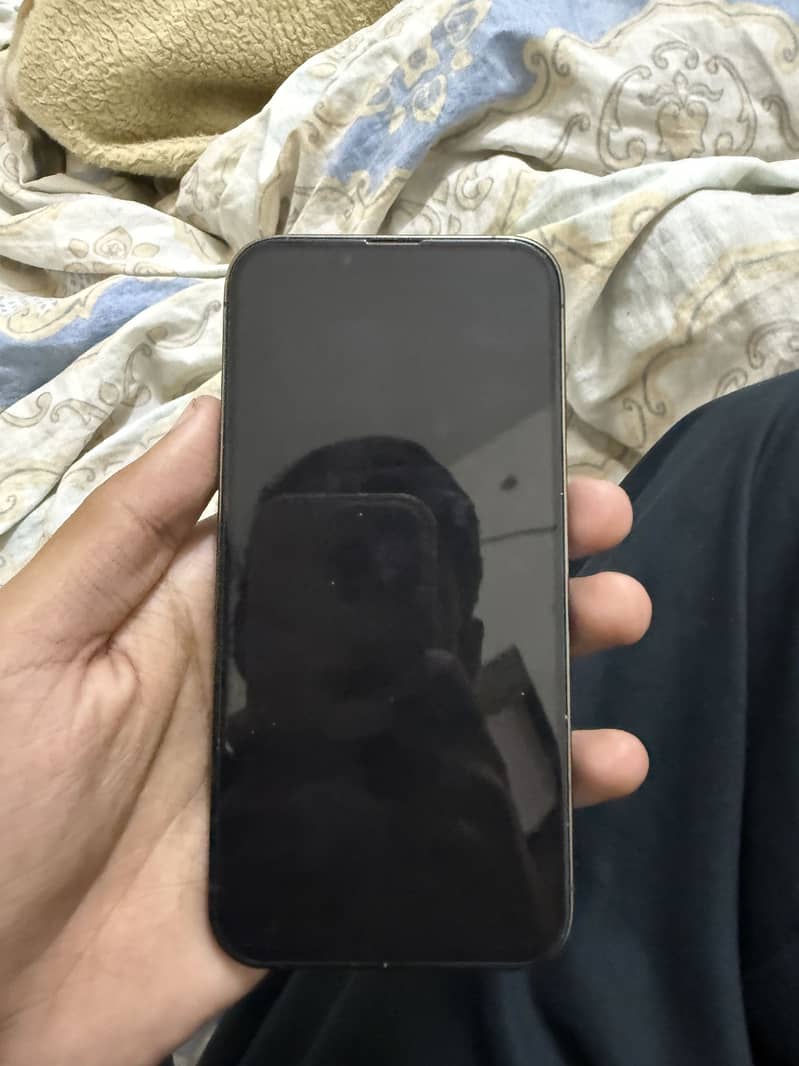 •	iPhone 13 pro | 128GB | NON PTA | Neat Condition 10 by 10

                                                            alt=