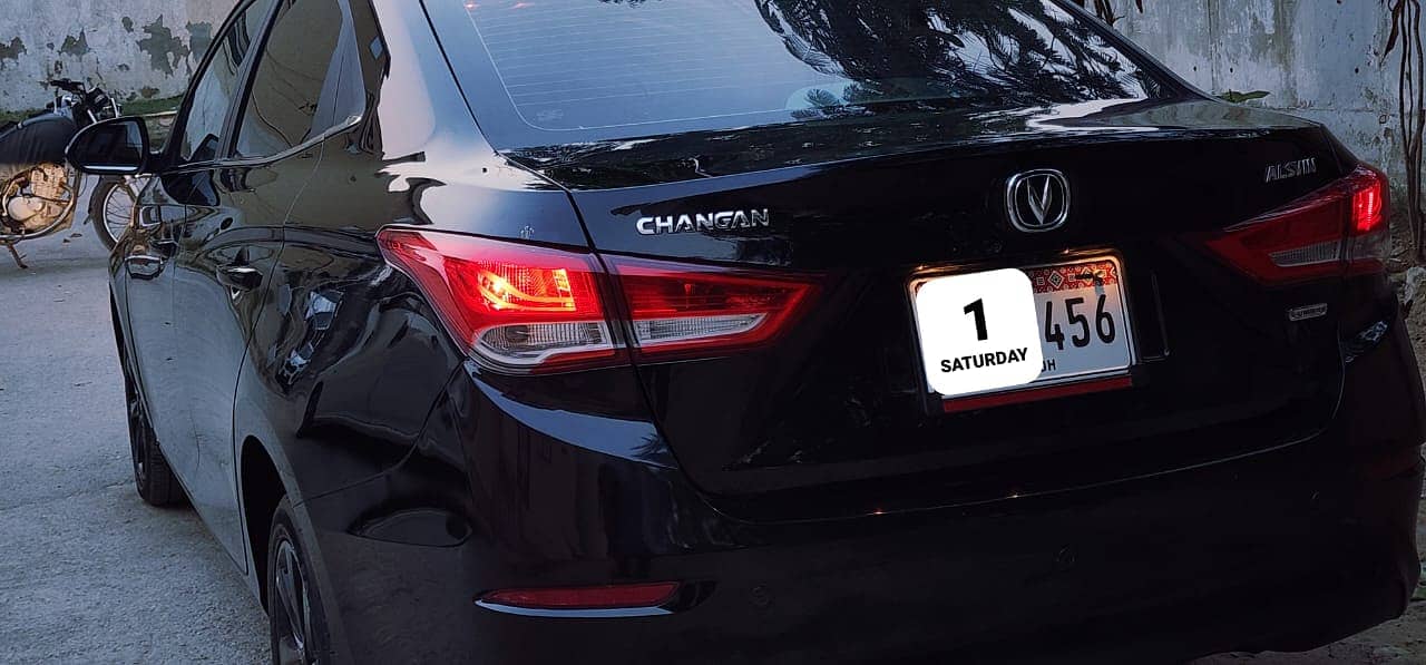 Changan Alsvin Lumiere Black Edition 2025

                                                            alt=