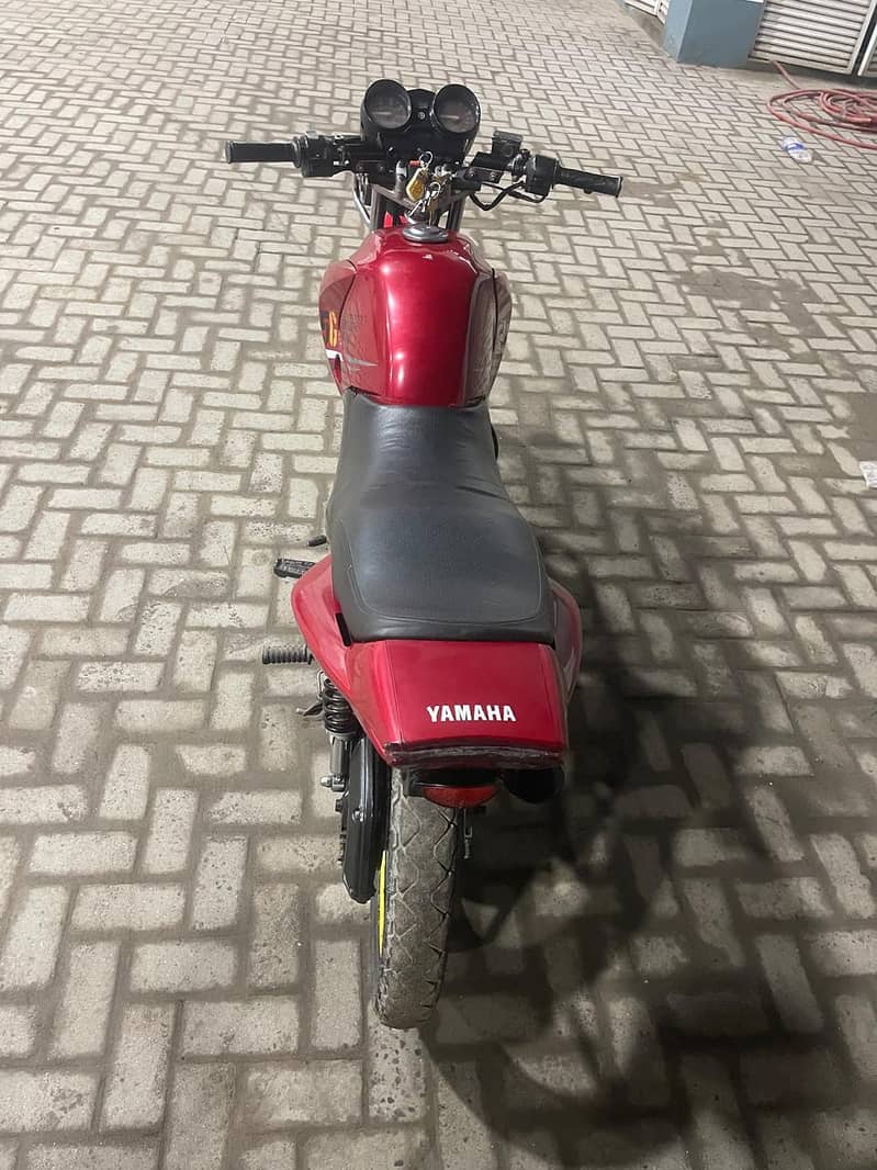 Yahama Ybr 2015 model contact 03076878792

                                                            alt=