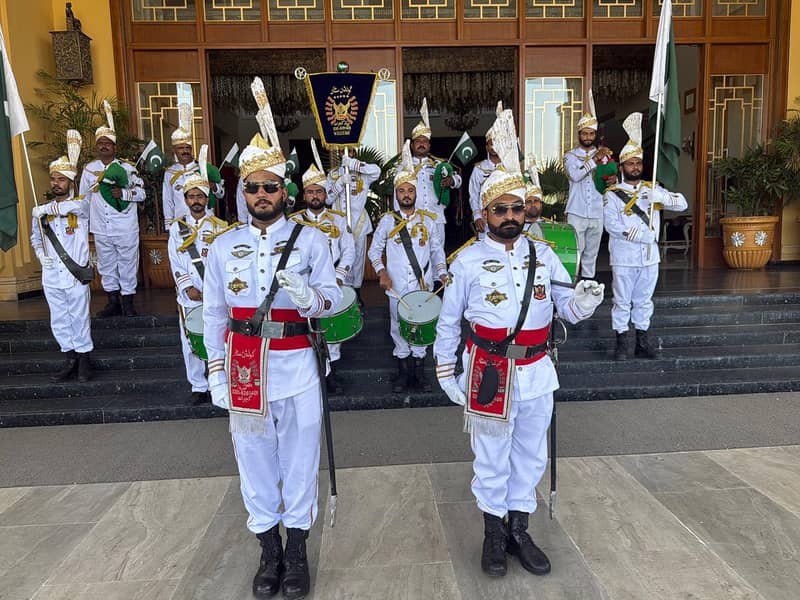 Band baja/Fauji Pipe Band/Dhol service/Bhangra/Barat Band Services

                                                            alt=