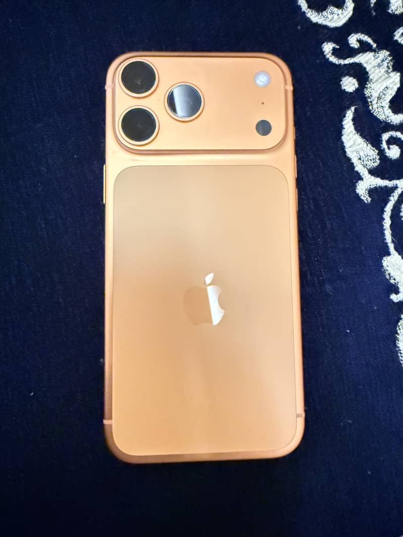 Apple iPhone 17 Pro Max

                                                            alt=