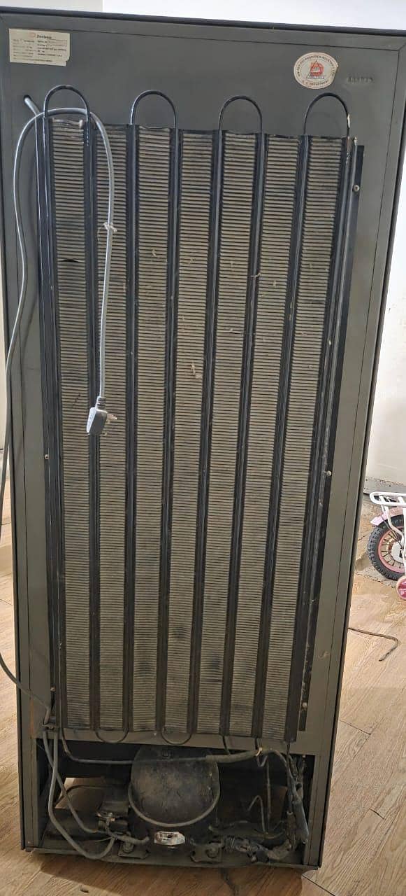 Dawlance Vertical Freezer VF-1035WB | Multiple Drawers

                                                            alt=